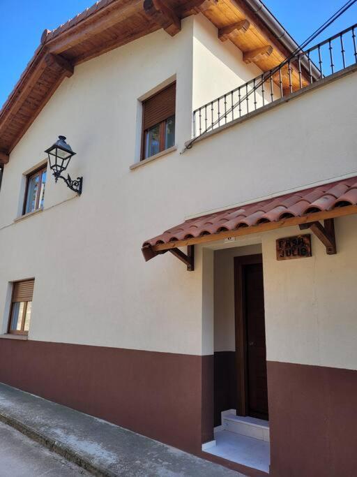 Casa Julio, Bonita Casa Comoda Y Espaciosa, Totalmente Reformada Con Terraza Y Jardin Privado Riezu Exteriör bild